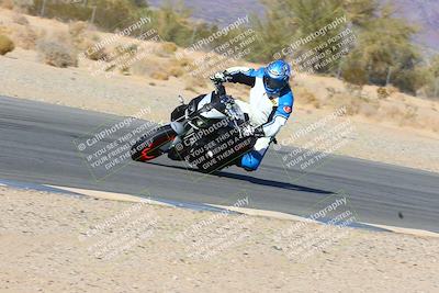 media/Jan-08-2022-SoCal Trackdays (Sat) [[1ec2777125]]/Turn 6 Inside (1pm)/